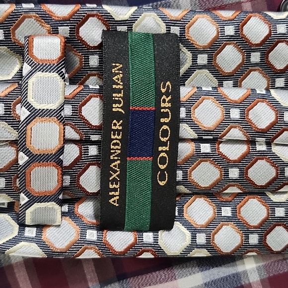 Alexander Julian Colours Men's Geometric Hexagonal Pattern Tie - Stylish Acc - Picture 5 of 6